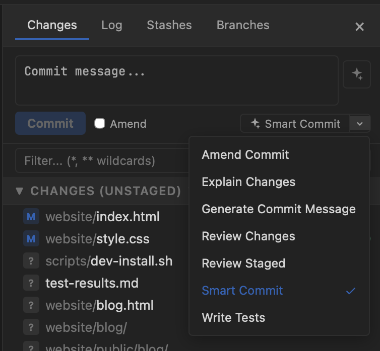 Git Changes panel with Smart Prompts dropdown showing commit, review, and explain actions